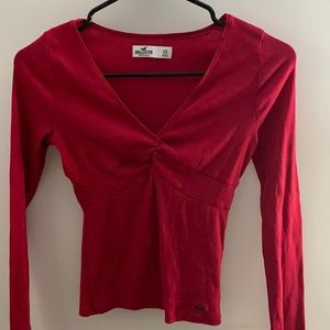 HOLLISTER LONG SLEEVE SIZE SIZE XS!